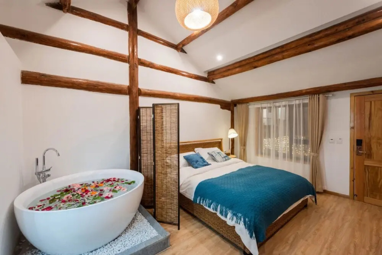 Dali Orchard Suites