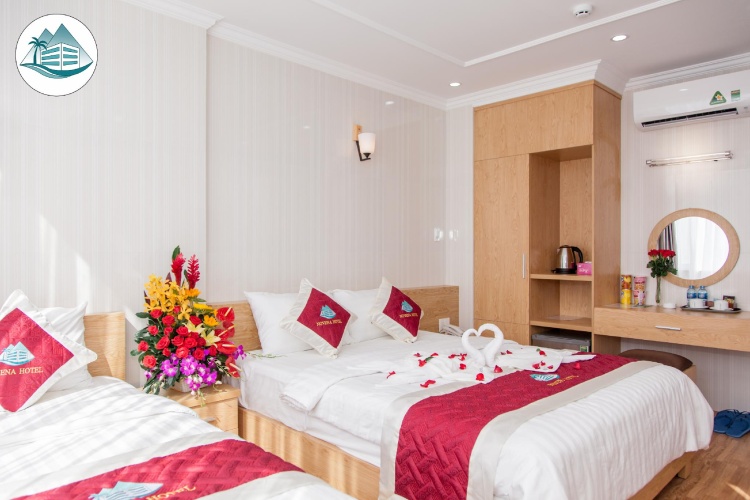 Standard Triple room