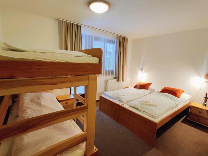 Standard Quadruple room