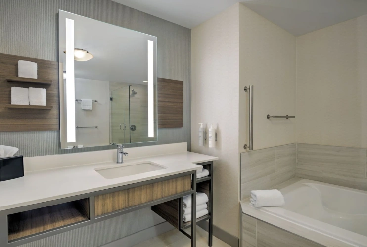 1 Bedroom Double Suite