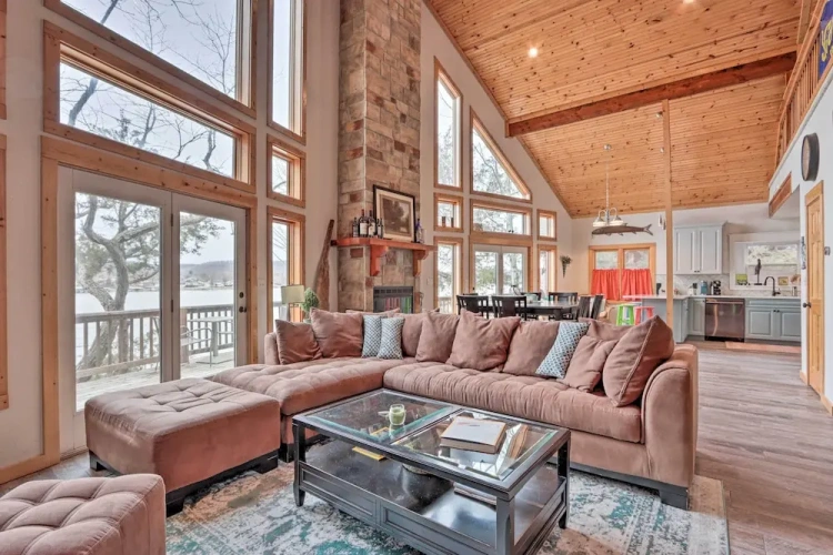 5 Bedrooms Cottage with balcony