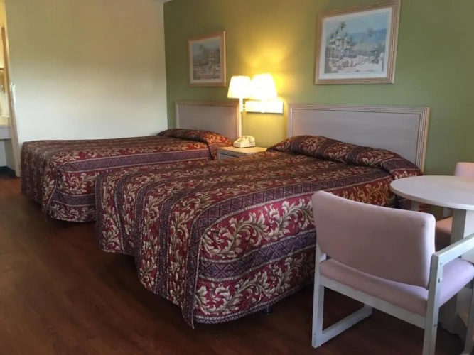 Standard Quadruple room