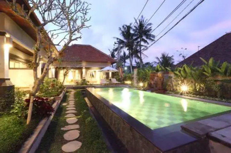 Uma Loka Villa