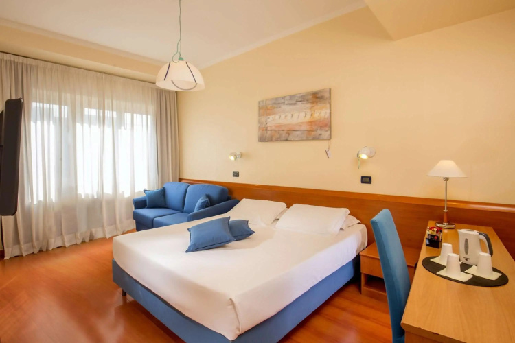 Best Western Plus Globus Hotel