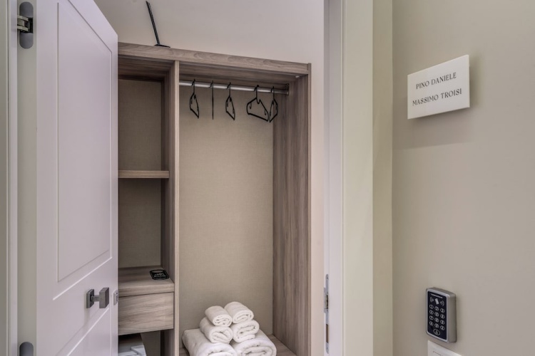 Grand room