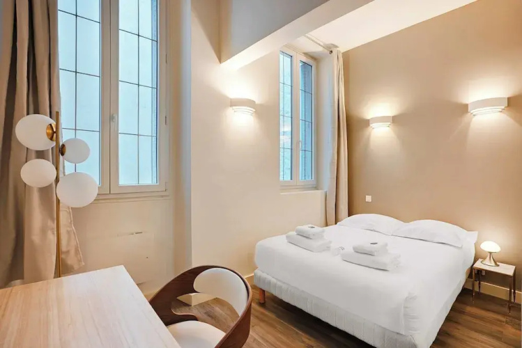 Charming Apartment - 2br/6p - Monnaie