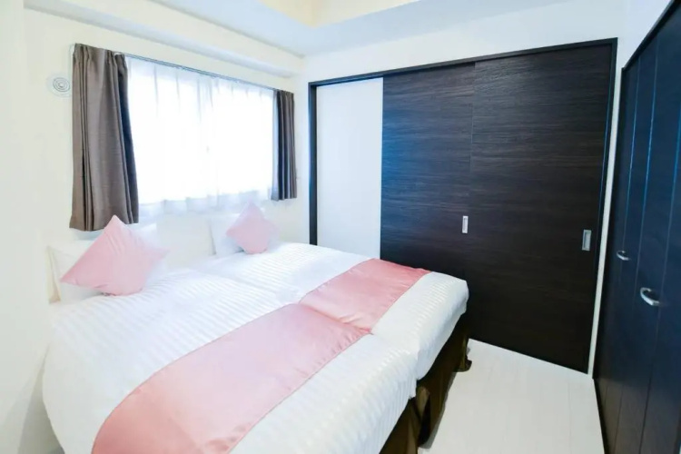momo premium 602