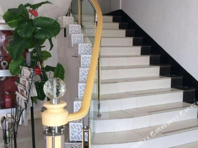 Jinting Business Hostel