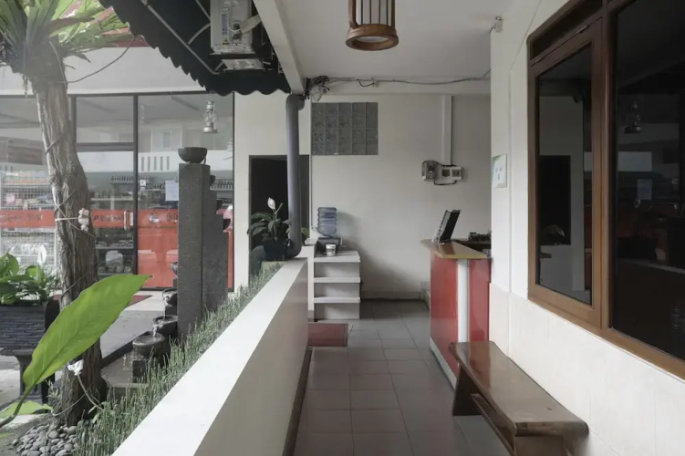 RedDoorz Plus @ Ciumbuleuit Area