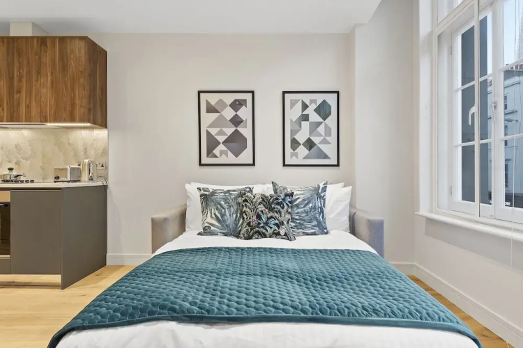 London Bridge Suites
