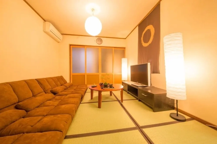 2 Bedrooms Cottage