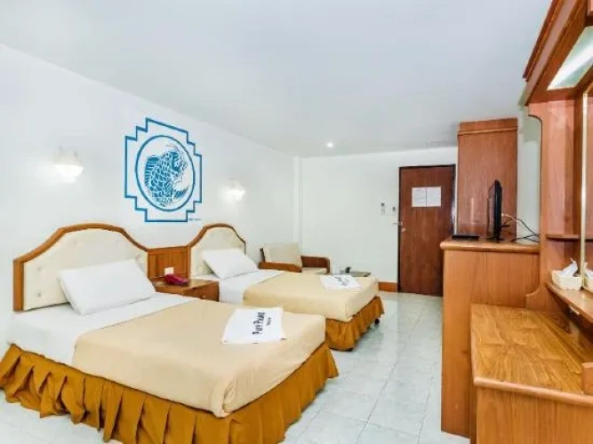 Deluxe Twin room