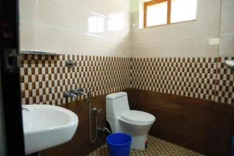 Palakunnel Residency
