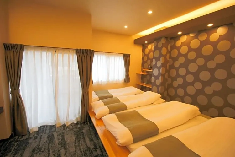 Standard Quadruple room