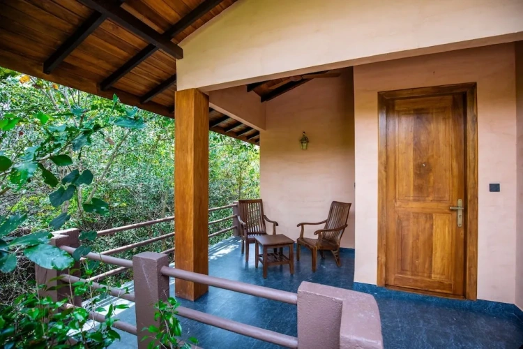 Deluxe Twin room with balcony and with garden view