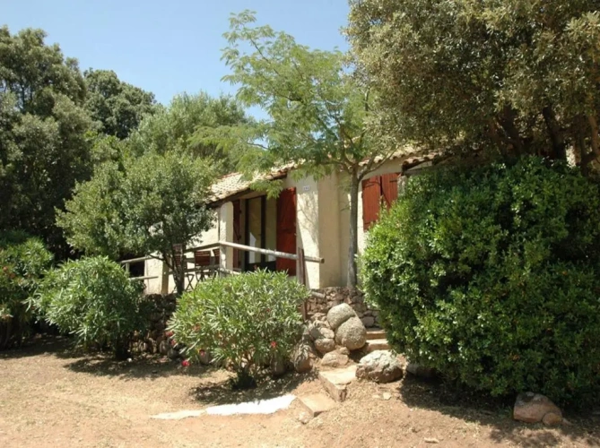 1 Bedroom Bungalow