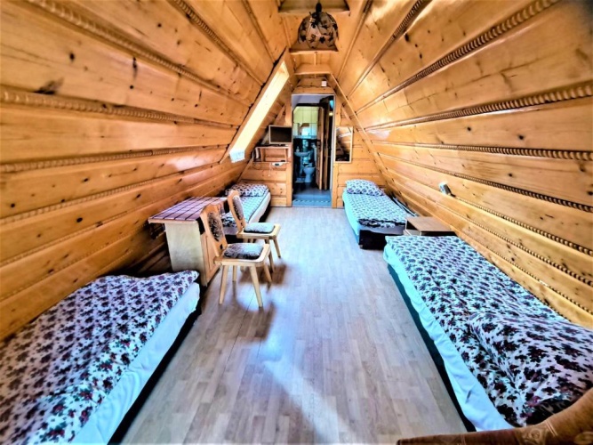 Standard Quintuple room