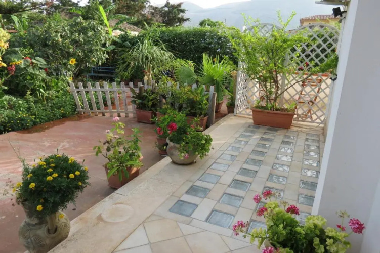 Il Roseto di Betty Appartamento in villa S1
