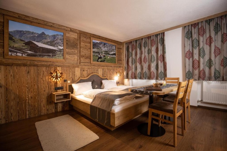 2 Bedrooms Double Apartment