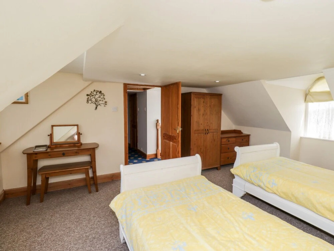 Ralston Cottage
