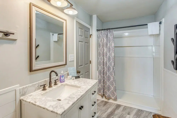Gorgeous OIB Escape w/ Dock & Canal View!