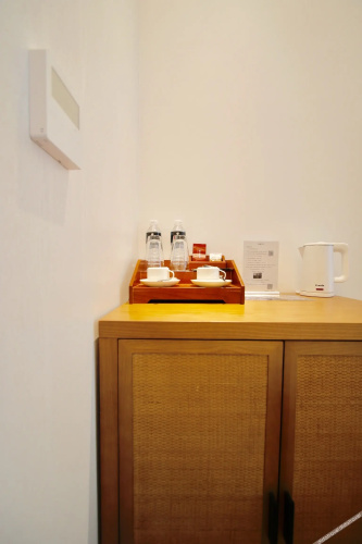 Yinju Jingde Art Hotel