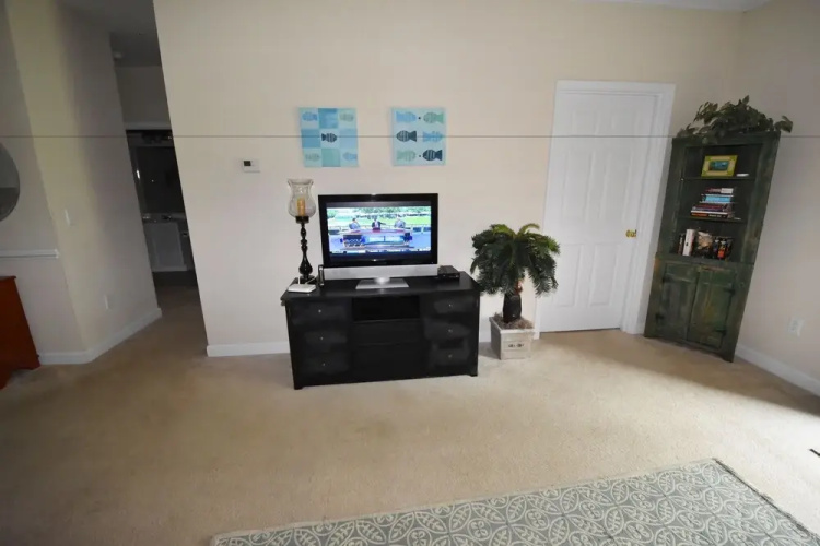 612 Willow Bend