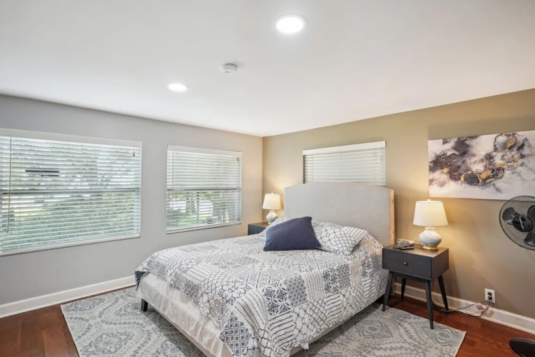 3 Bedrooms Cottage