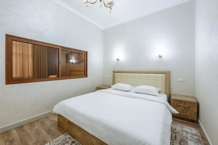 1 Bedroom Suite