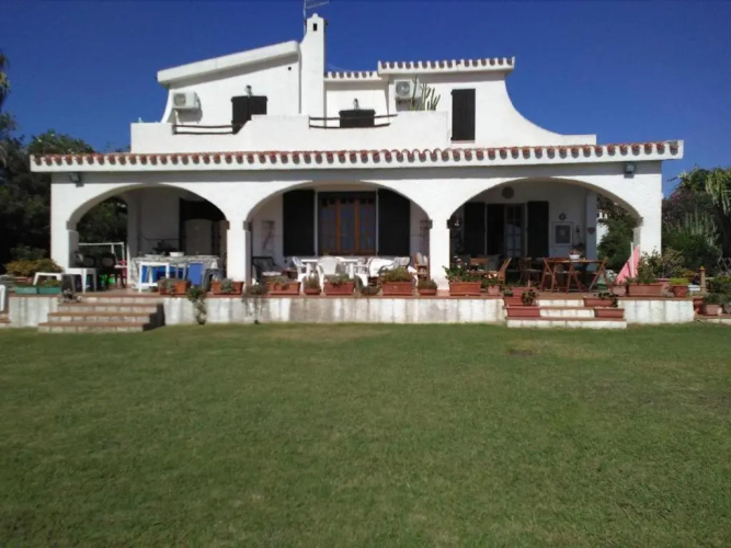 Villa Adelina