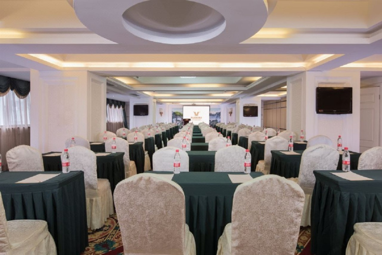 Vienna International Hotel