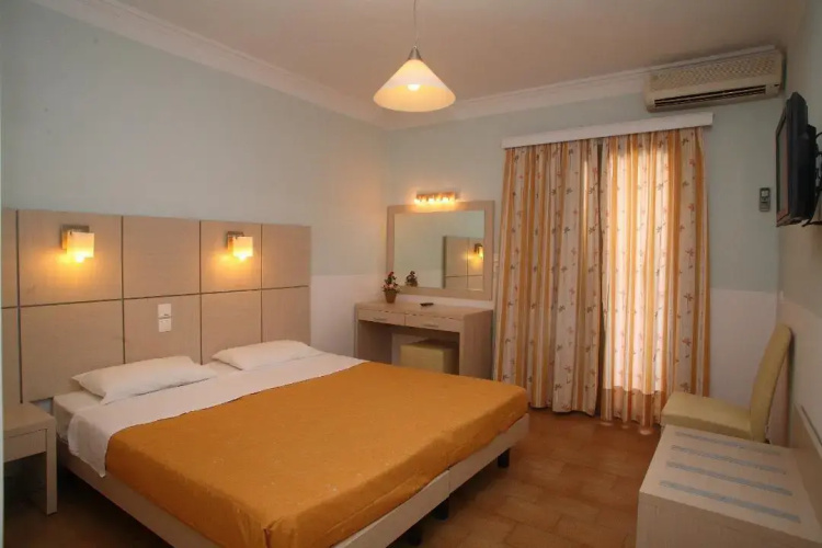 Athos Hotel