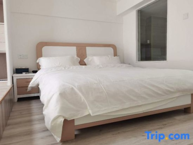 Superior Double room with city view