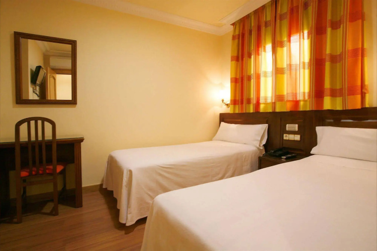 Hostal Victoria I