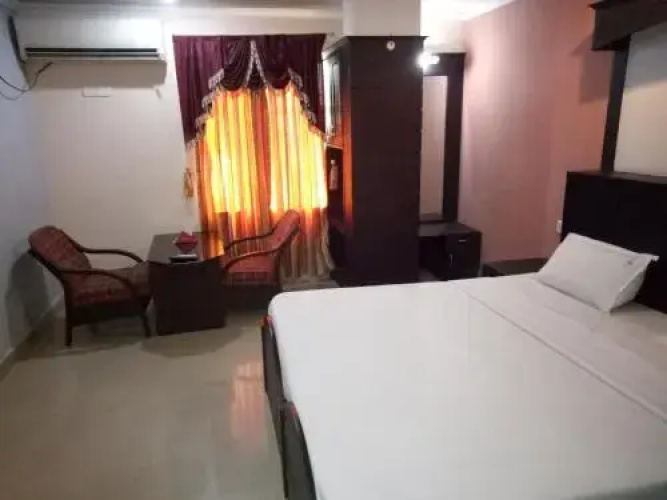 Hotel Priya