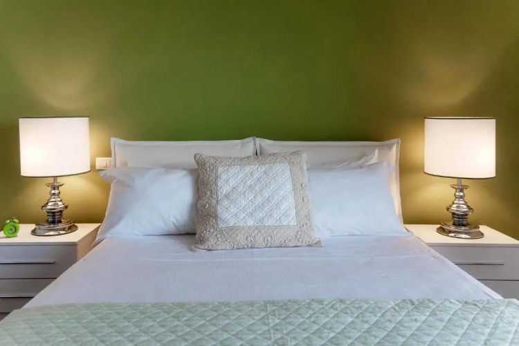 Argegno Wonderful View - by Myhomeincomo