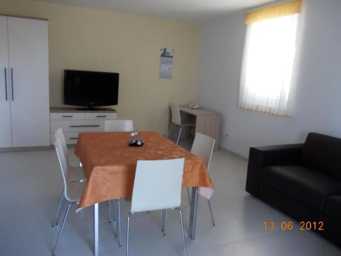 2 Bedrooms Apartment with balcony