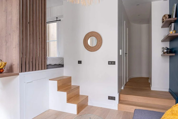 Design Apartment Close to Opera