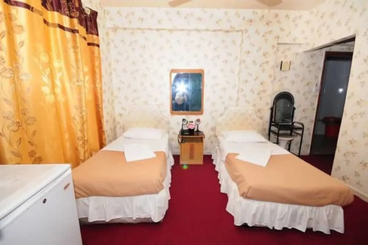 Al Qaid Hotel