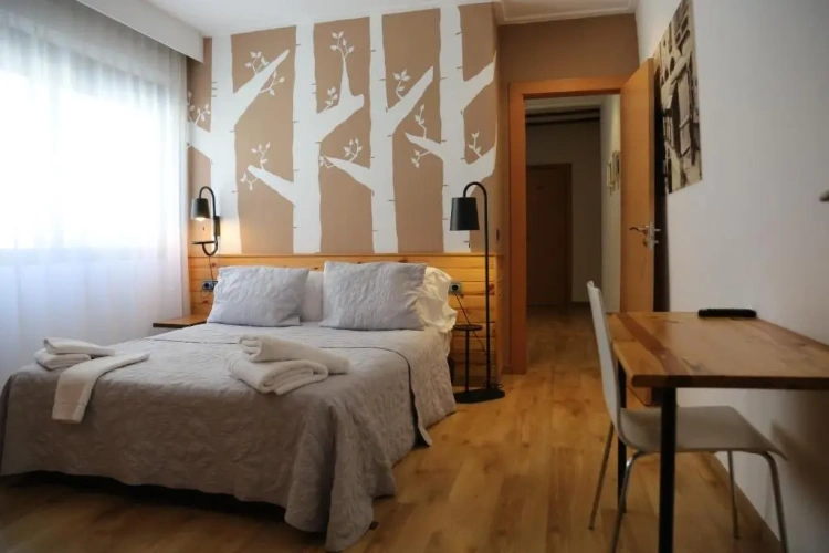 2 Bedrooms Apartment