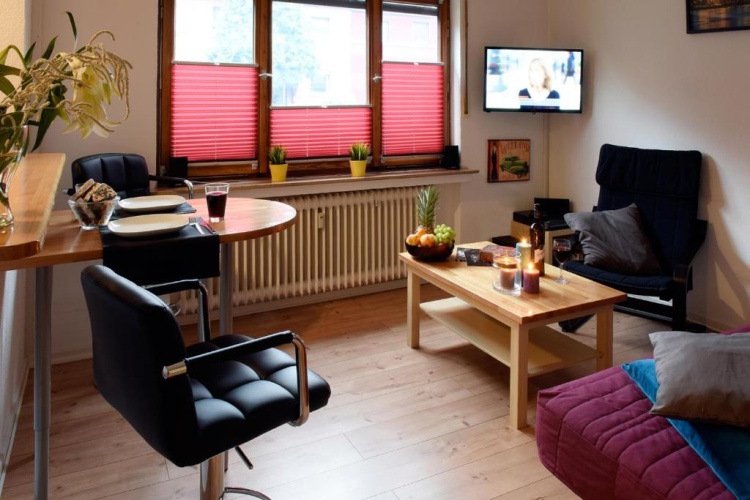1 Bedroom Apartment
