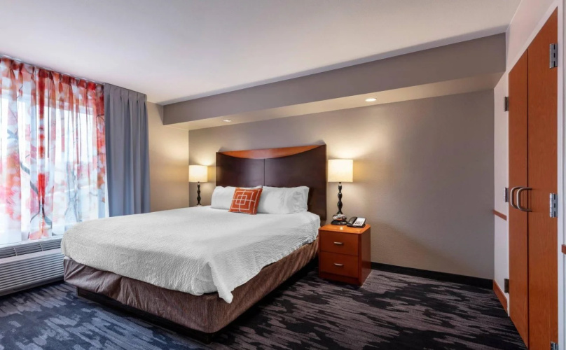 Fairfield Inn & Suites Columbus