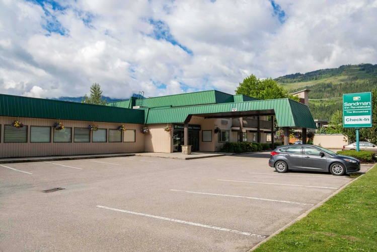 Sandman Hotel Revelstoke photo 24