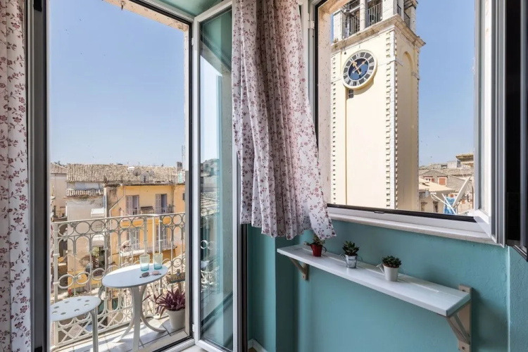 St Spyridon Cosy Apartment