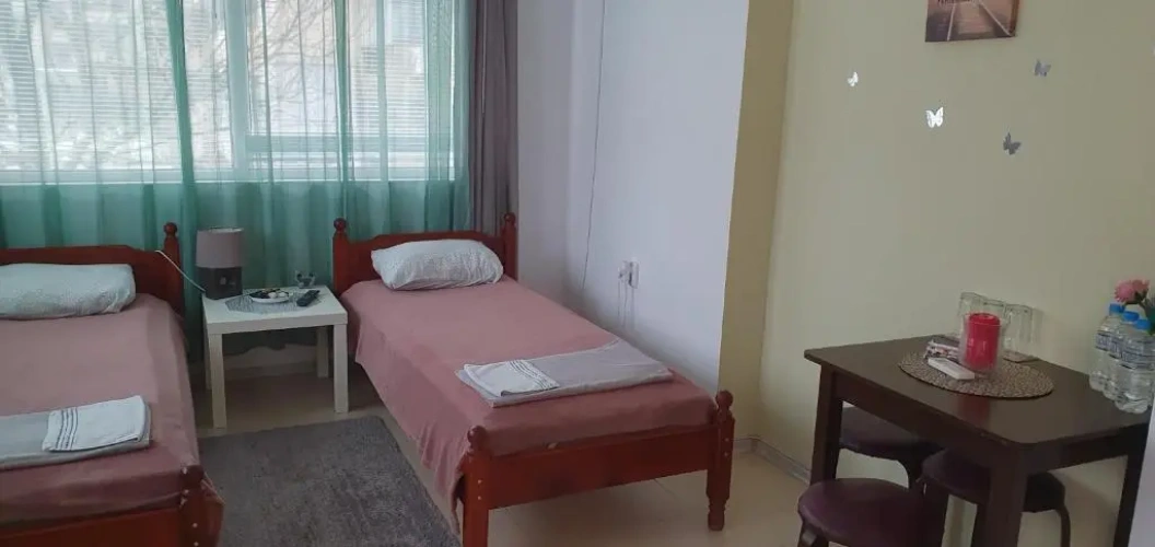 Economy Triple room