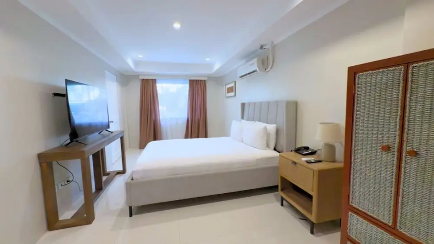 2 Bedrooms Deluxe Apartment