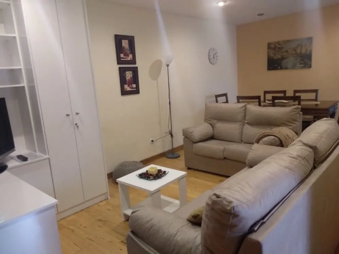 3 Bedrooms Apartment with city view