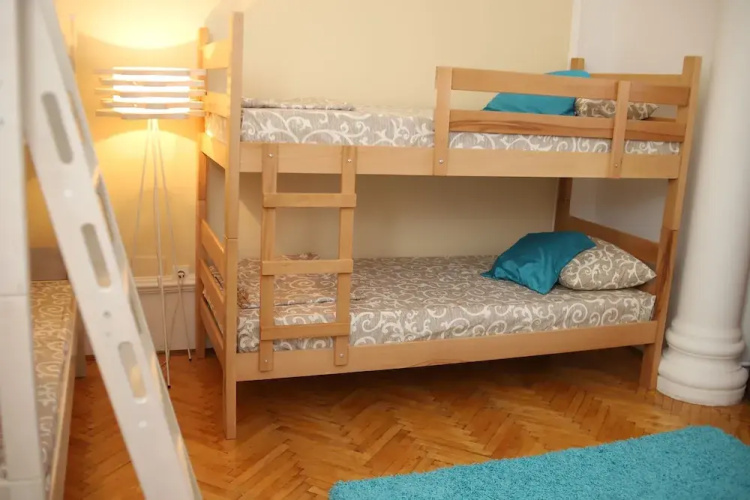 Maximus Hostel