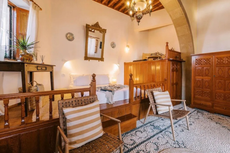 Arte Lindos Villa