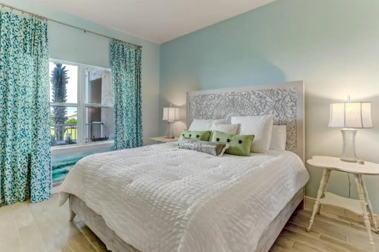 107 Ocean Park
